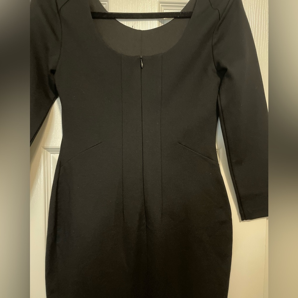 Versona Dress - Picture 5 of 5